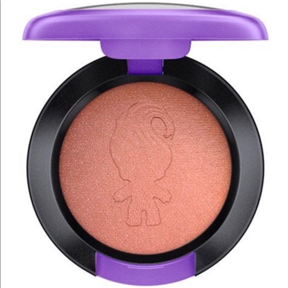 New MAC Good Luck Trolls Eyeshadow In Paradisco - Picture 2 of 11